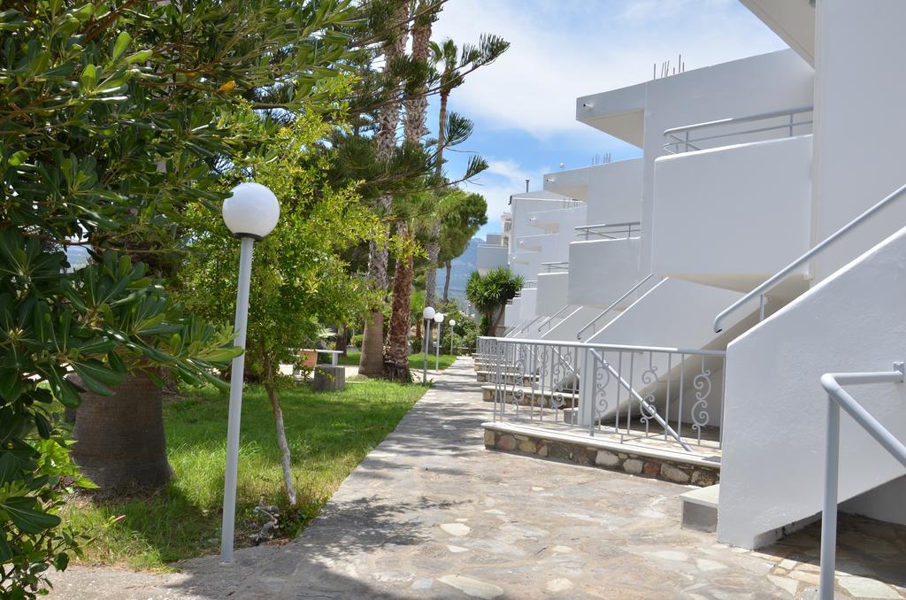 Blue Nest Hotel Tigaki Exterior foto